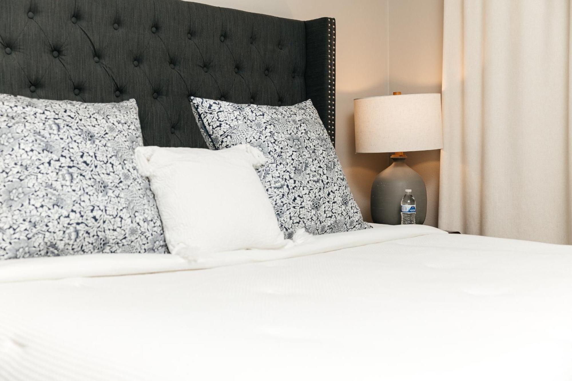 Elite 2bd In Miracle Mile Los Angeles