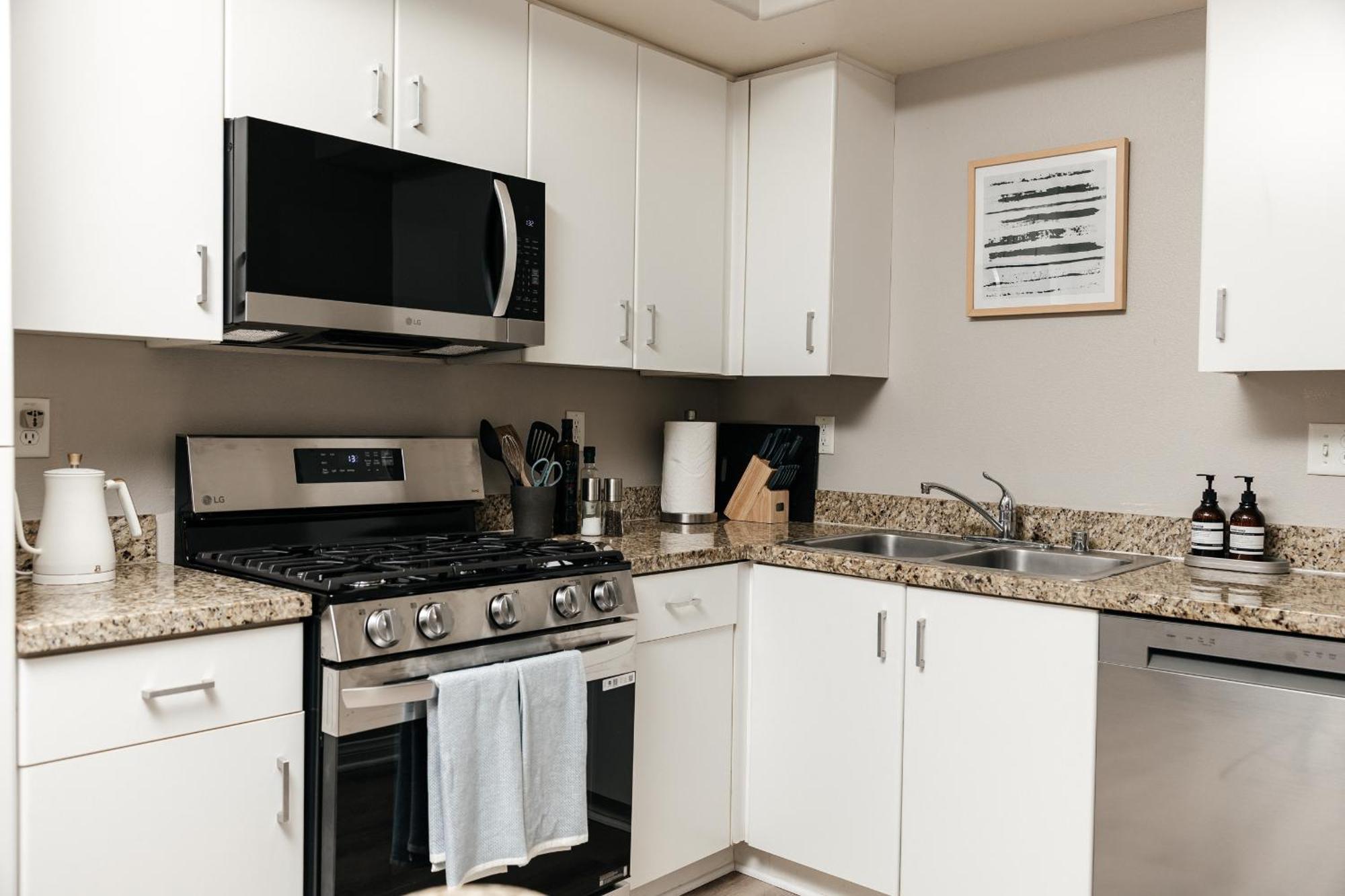 Appartamento Elite 2bd In Miracle Mile